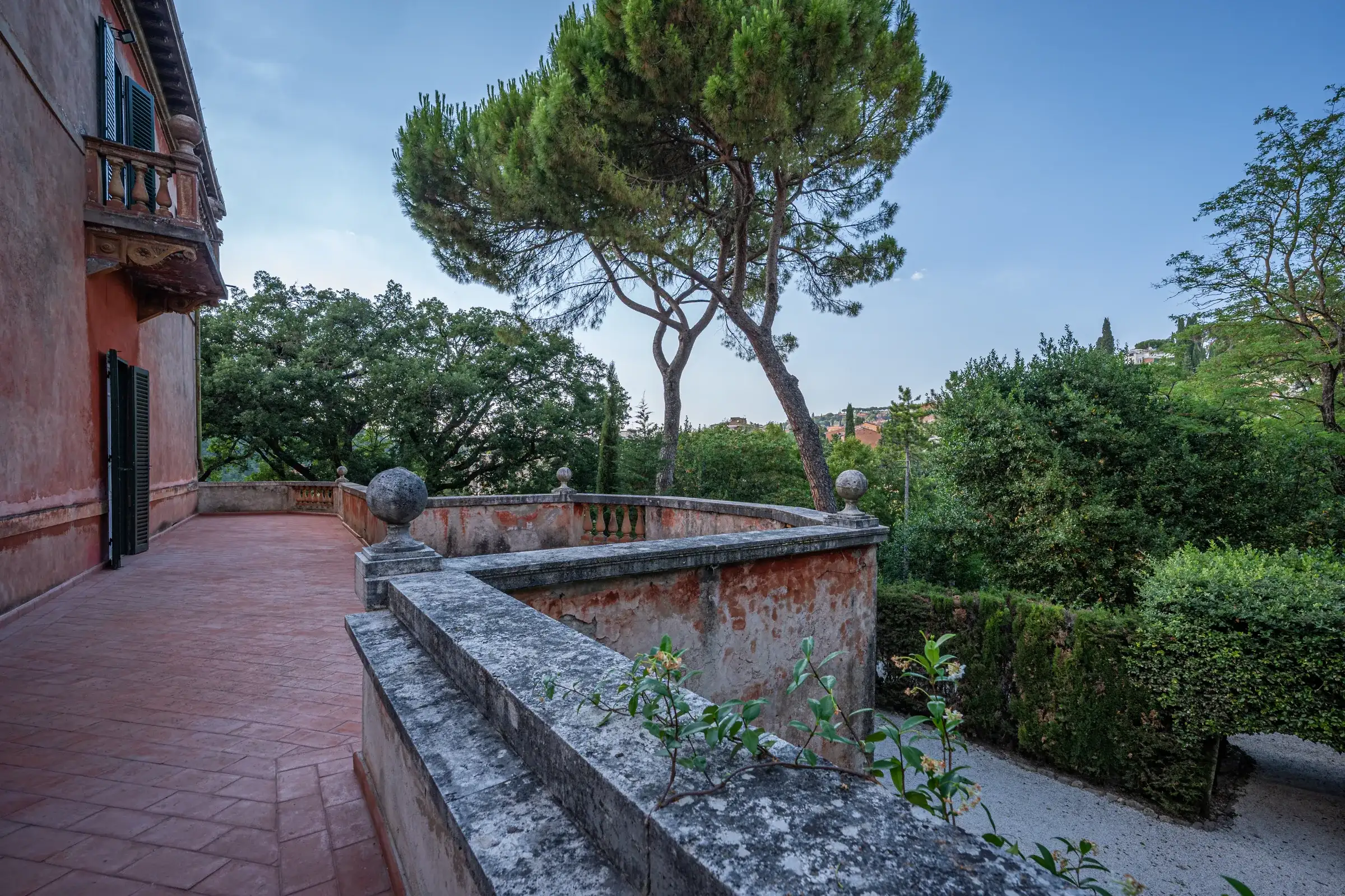 Curved stone balustrade of the terrace